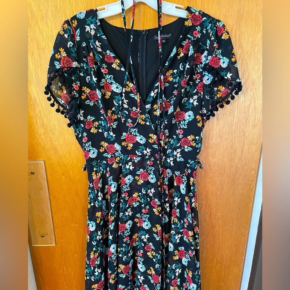 Smak Parlor black floral 90s-style sundress with pom pom sleeves! Size medium